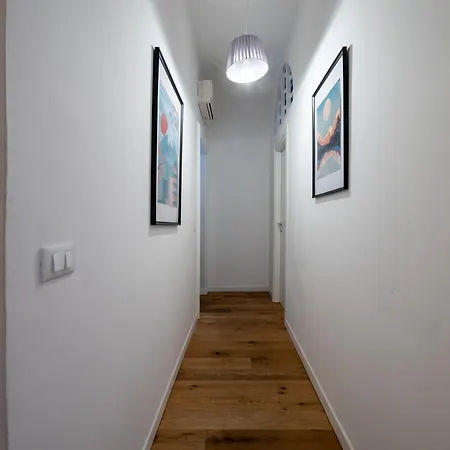 Teatro Ghirlandaio * 的里雅斯特